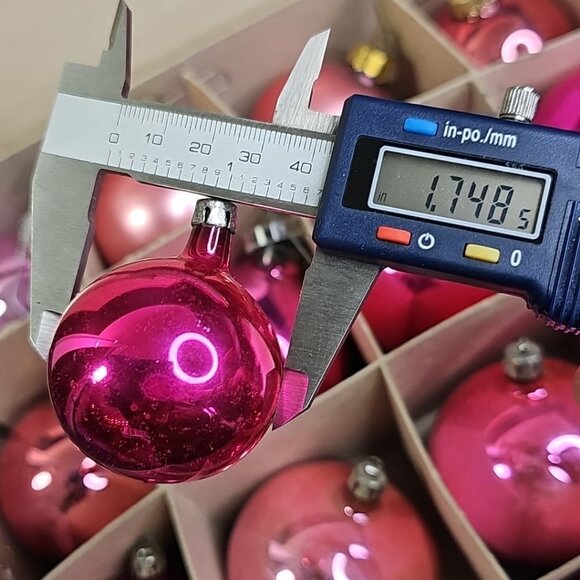 Pink Christmas Baubles 16pcs Various Sizes Vintage Germany Poland Ornaments - Picture 11 of 15